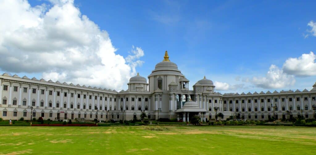 The Top Historical Landmarks and Monuments in Bangalore