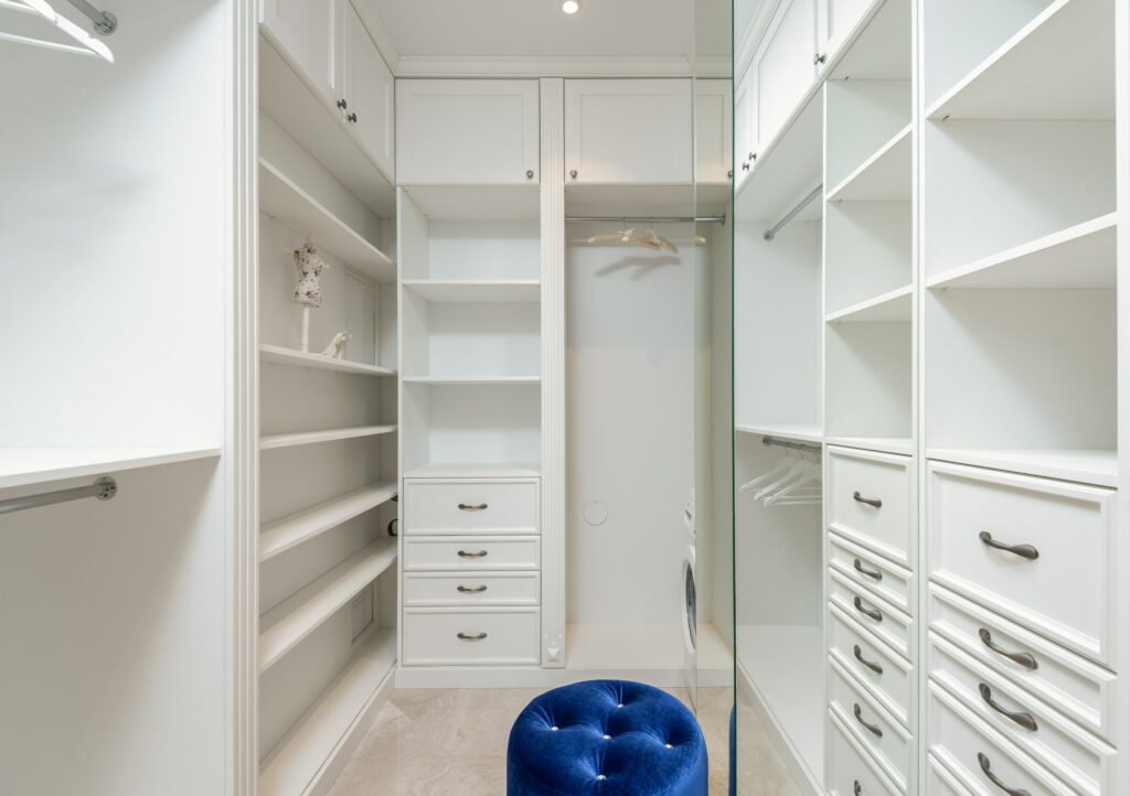 Efficient and Stylish: The Best Storage Solutions for Park Grove's Apartments and Store Rooms